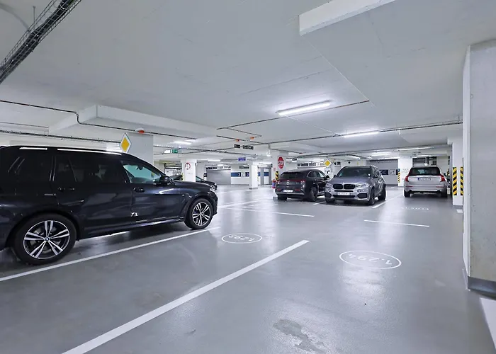 Skypark Tower 3-2 Bedroom Luxe With Free Parking Братислава