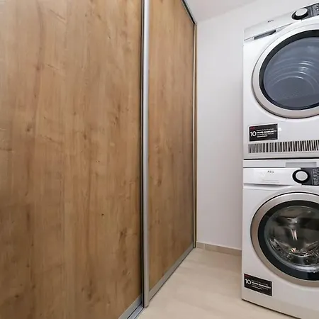 Apartmán Skypark Tower 3-2 Bedroom Luxe With Free Parking *